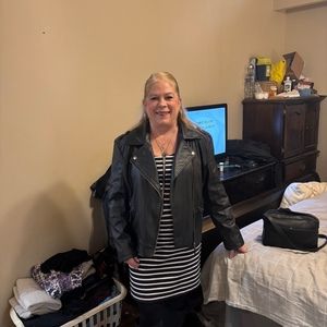 Meet your Posher, Joanne